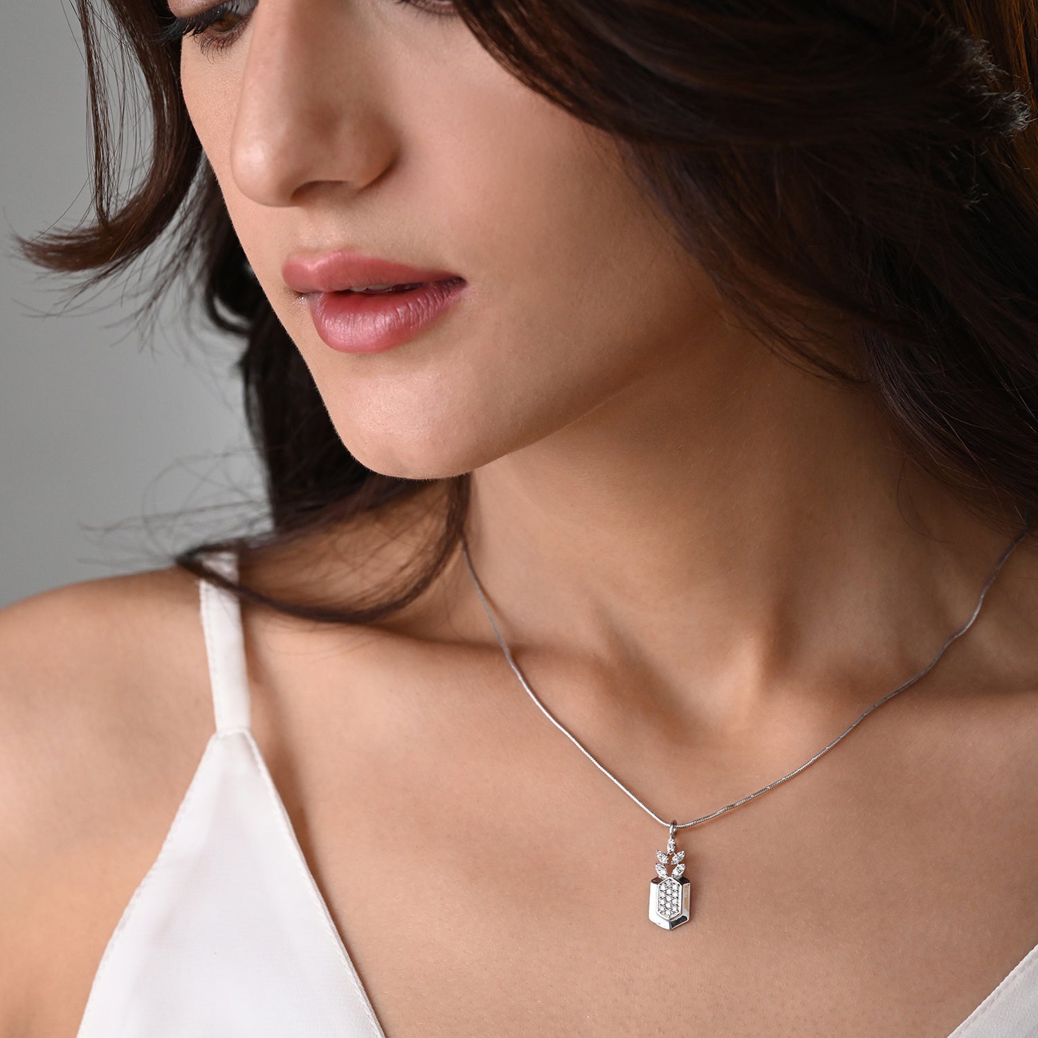 Kavya 925 Silver Hexagon Pendant with Chain