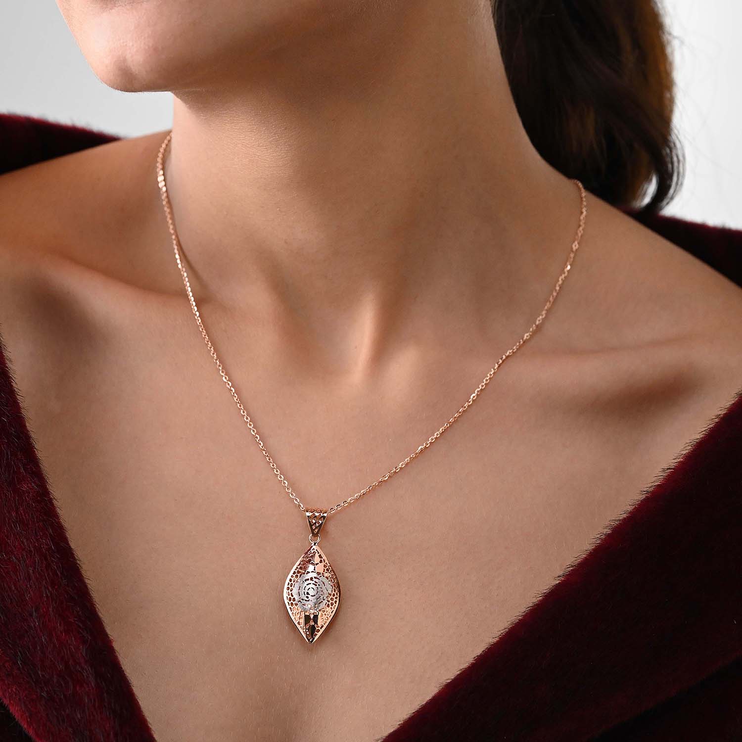 Rubaai Gold Plated 925 Silver Pendant & Earring Set