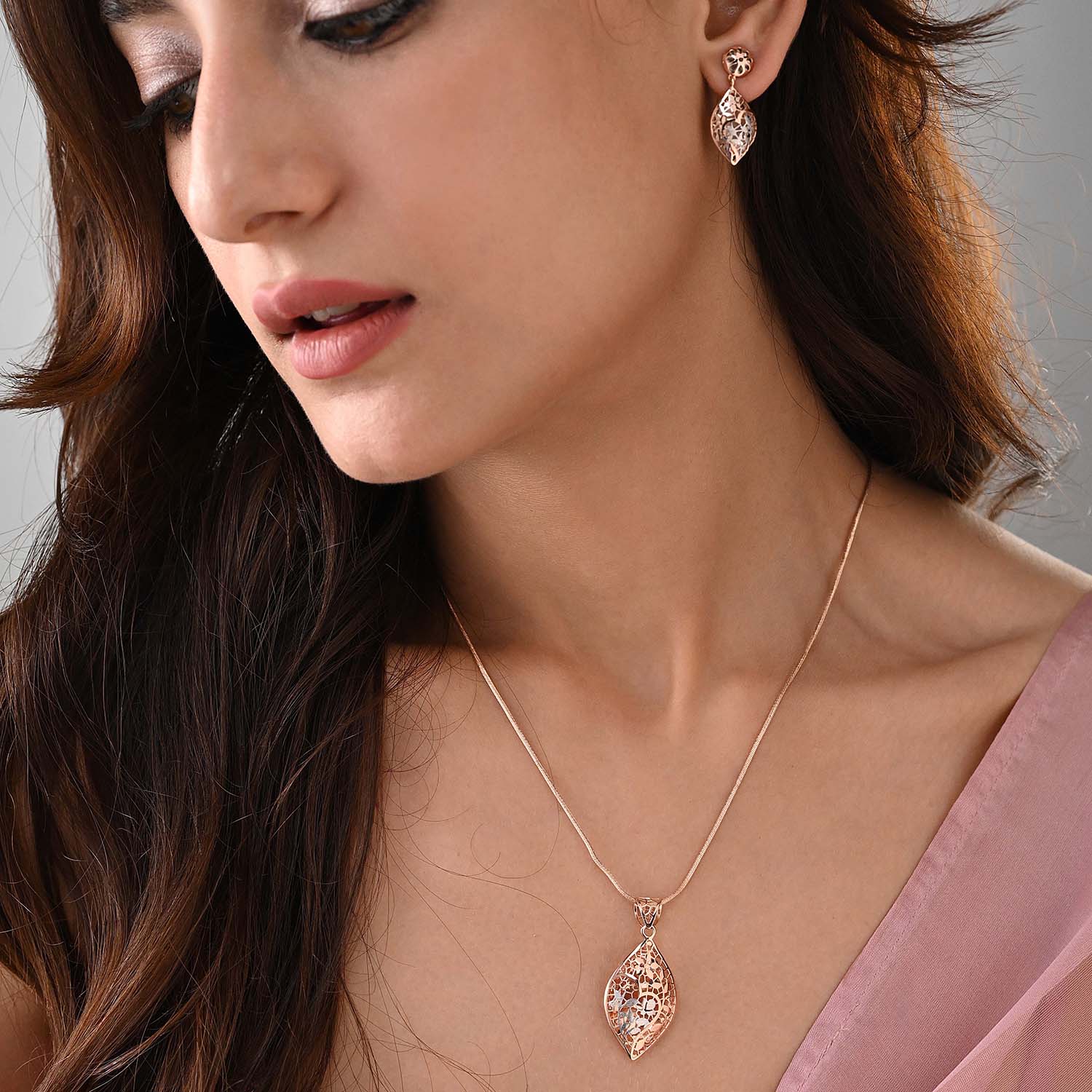 Ahana Gold Plated 925 Silver Pendant & Earring Set