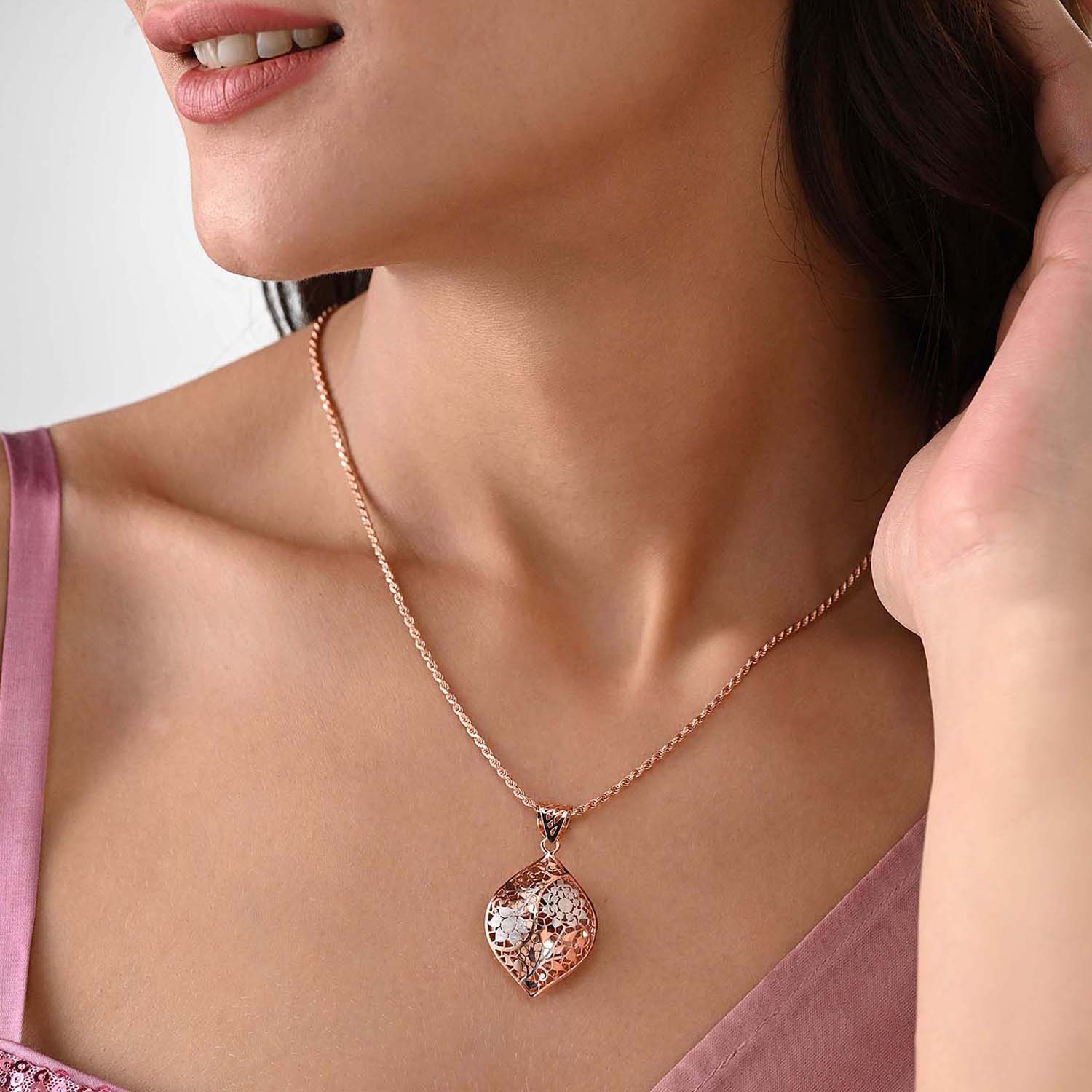 Mehr Gold Plated 925 Silver Pendant & Earring Set